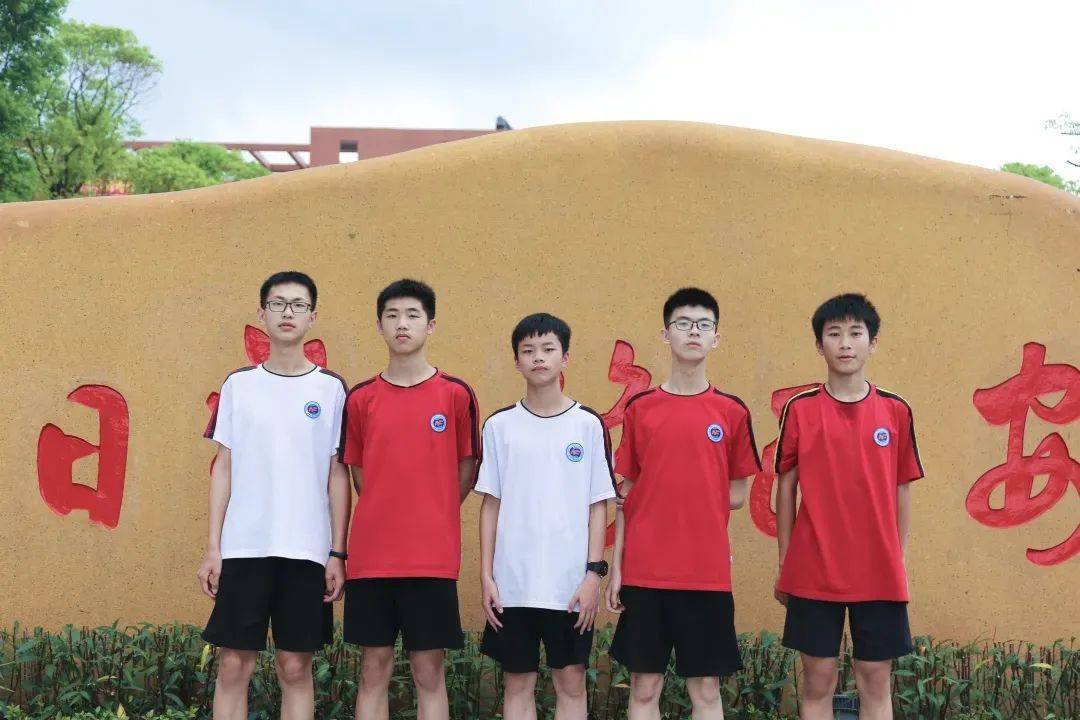 体育强国崭露头角，斩获多面金牌
