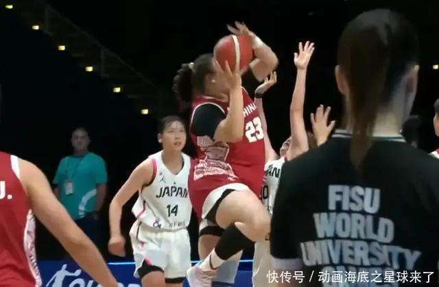 奥克兰篮球联赛内线双塔威力惊人