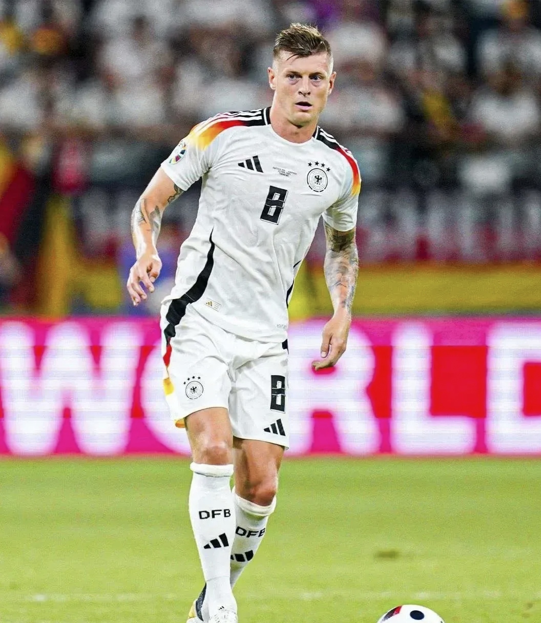 世俱杯奖金-德国队狭胜佛罗伦萨,晋级比赛变幻莫测