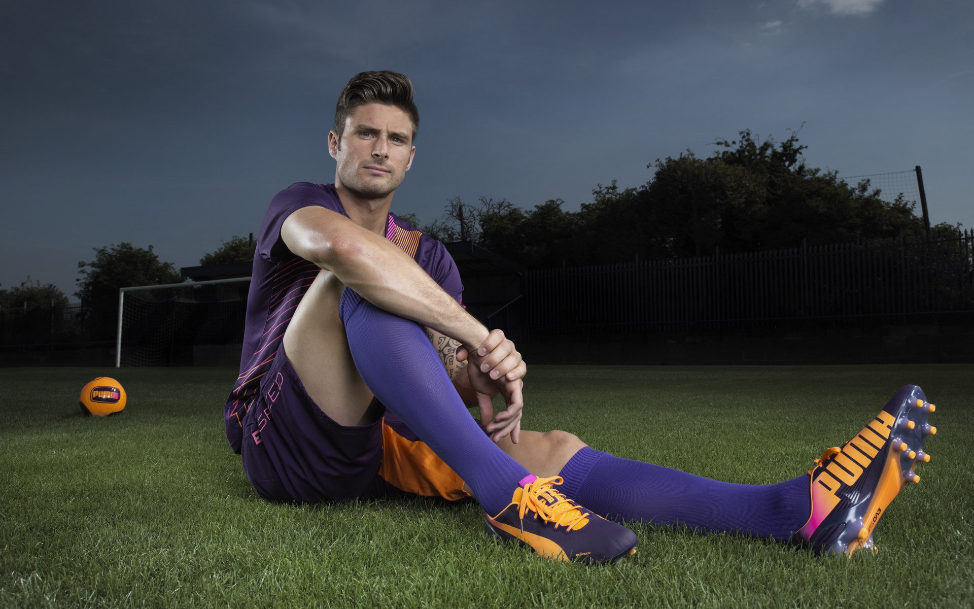 世俱杯奖金-绿茵反差,C罗的压制级表演旁,安哥拉用意志画出逆袭彩虹