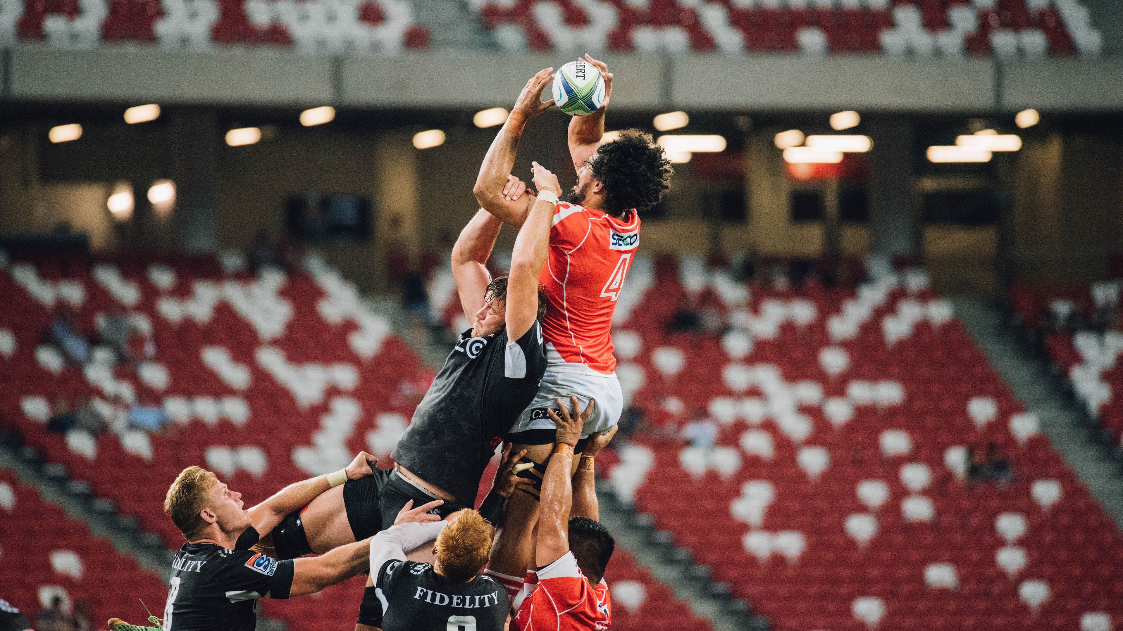 世俱杯直播-布伦森化身末节死神！火箭三分钟摧枯拉朽一波流带走深圳