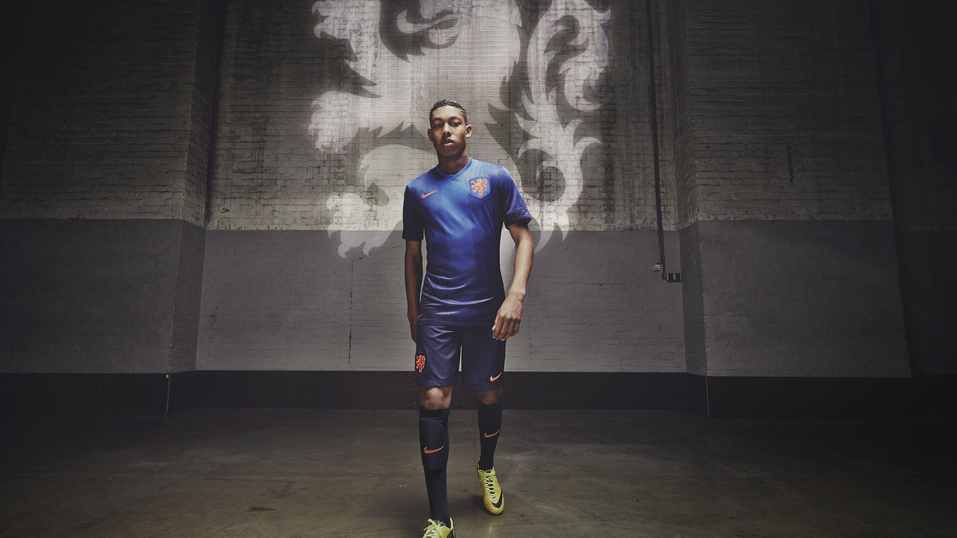 厄德高,在争冠火线上,他是不掉线的沉默引擎